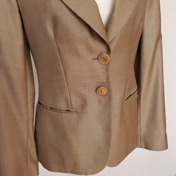 Giorgio Armani Wool Silk Blazer Womens Size 38 Beige Tan Lined Jacket 2 Button - Picture 16 of 16